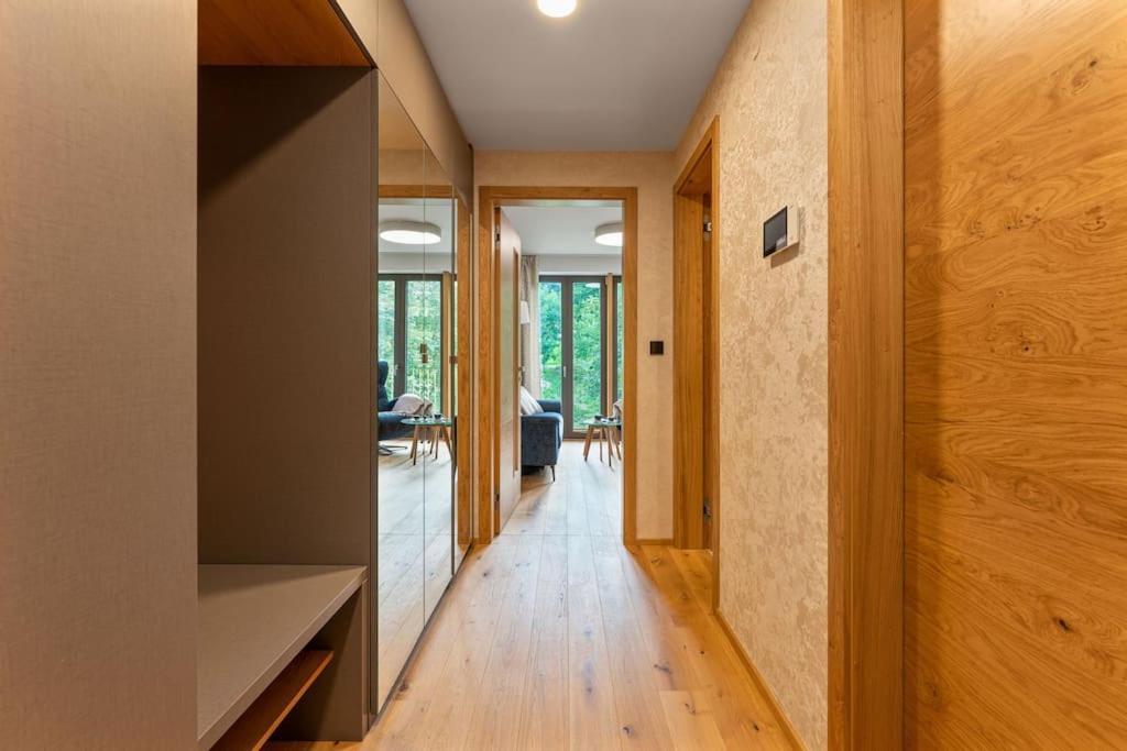 Residence Koubek - Utulny Apartman S Vyhledem A Parkovanim Špindlerŭv Mlýn Kültér fotó